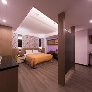 Sir Motel - Sanchong