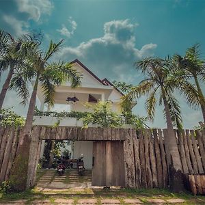 Boravin House